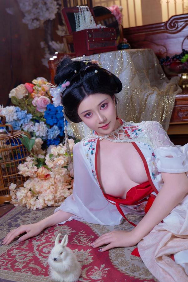 年年Nnian 年年  年年Nnian-广寒宫古风私房，绝美汉服造型尽显东方古典诱惑，大尺度唯美艺术写真第79张图片