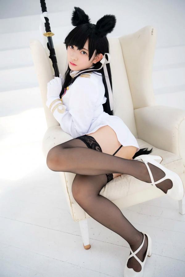    (Cosplay) 樱井Sakurai爱宕cos重现：猫耳制服少女手持长刀，极致黑丝诱惑，带你感受心动お仕置き时刻第8张图片