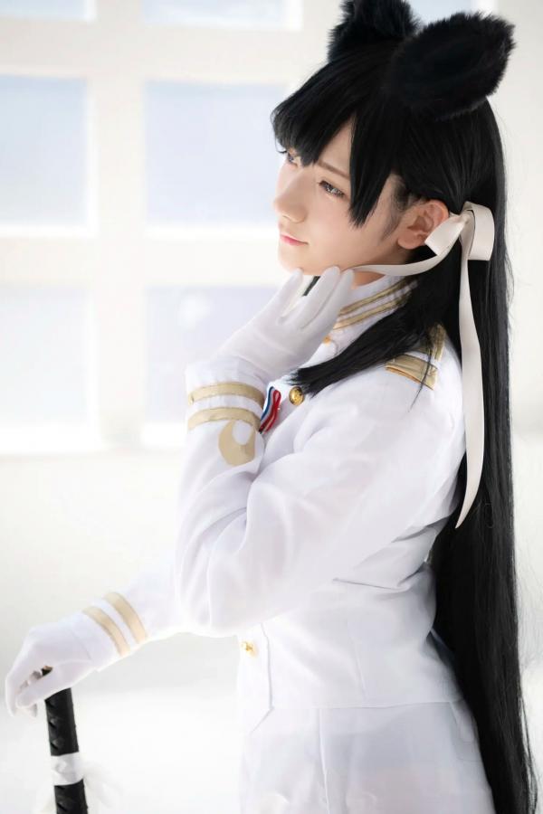    (Cosplay) 樱井Sakurai爱宕cos重现：猫耳制服少女手持长刀，极致黑丝诱惑，带你感受心动お仕置き时刻第35张图片