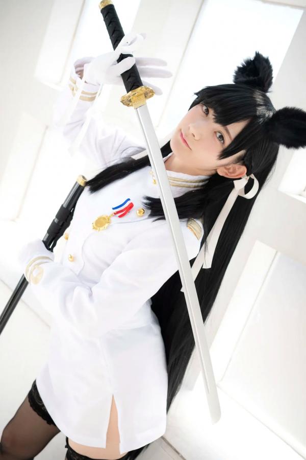    (Cosplay) 樱井Sakurai爱宕cos重现：猫耳制服少女手持长刀，极致黑丝诱惑，带你感受心动お仕置き时刻第40张图片