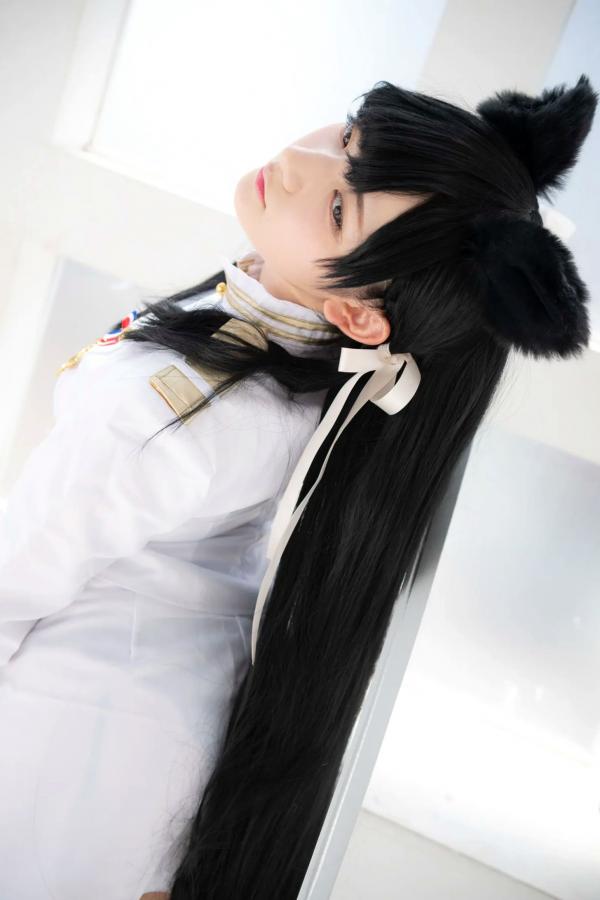    (Cosplay) 樱井Sakurai爱宕cos重现：猫耳制服少女手持长刀，极致黑丝诱惑，带你感受心动お仕置き时刻第42张图片