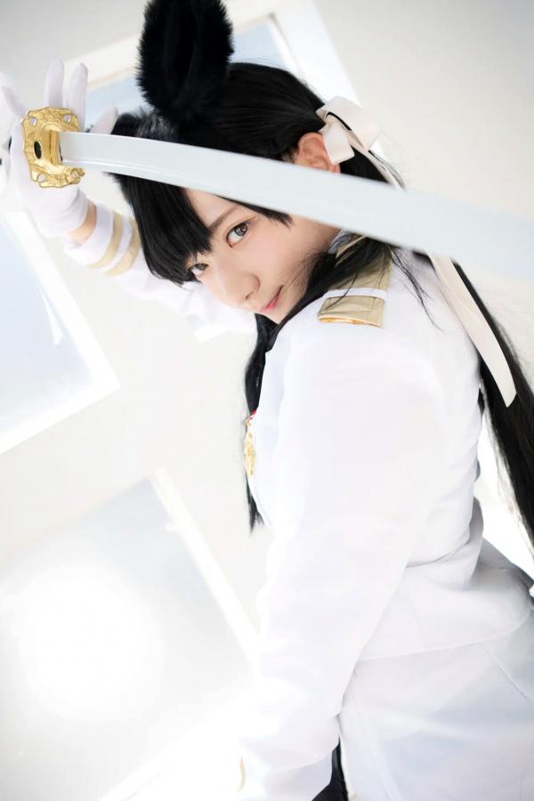    (Cosplay) 樱井Sakurai爱宕cos重现：猫耳制服少女手持长刀，极致黑丝诱惑，带你感受心动お仕置き时刻第45张图片