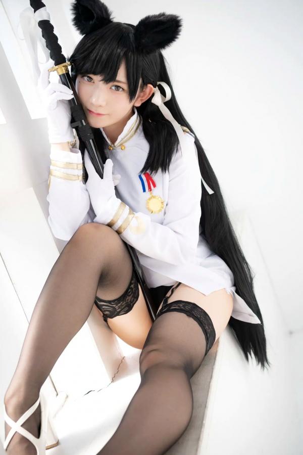   (Cosplay) 樱井Sakurai爱宕cos重现：猫耳制服少女手持长刀，极致黑丝诱惑，带你感受心动お仕置き时刻第47张图片