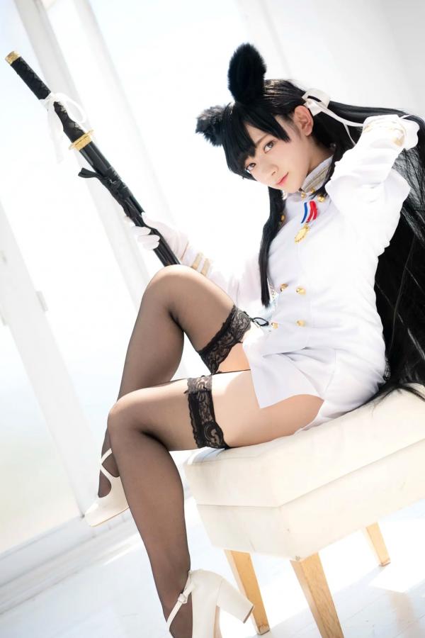    (Cosplay) 樱井Sakurai爱宕cos重现：猫耳制服少女手持长刀，极致黑丝诱惑，带你感受心动お仕置き时刻第52张图片