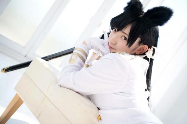    (Cosplay) 樱井Sakurai爱宕cos重现：猫耳制服少女手持长刀，极致黑丝诱惑，带你感受心动お仕置き时刻第62张图片