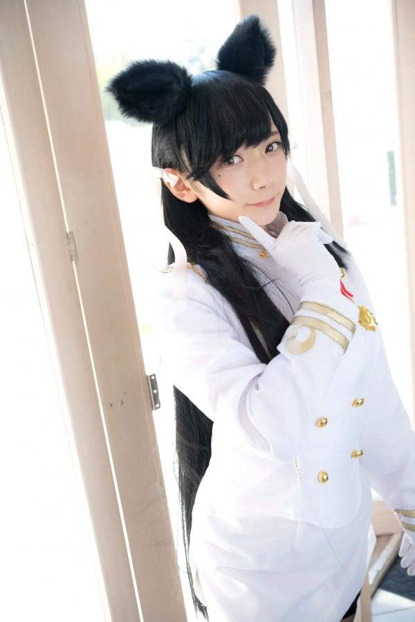    (Cosplay) 樱井Sakurai爱宕cos重现：猫耳制服少女手持长刀，极致黑丝诱惑，带你感受心动お仕置き时刻第70张图片