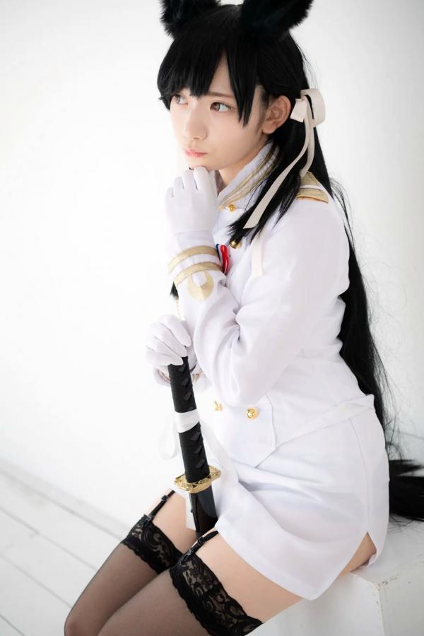    (Cosplay) 樱井Sakurai爱宕cos重现：猫耳制服少女手持长刀，极致黑丝诱惑，带你感受心动お仕置き时刻第80张图片
