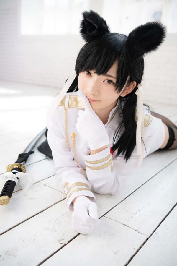    (Cosplay) 樱井Sakurai爱宕cos重现：猫耳制服少女手持长刀，极致黑丝诱惑，带你感受心动お仕置き时刻第111张图片