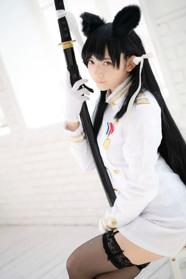    (Cosplay) 樱井Sakurai爱宕cos重现：猫耳制服少女手持长刀，极致黑丝诱惑，带你感受心动お仕置き时刻第118张图片