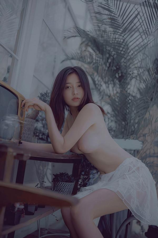 年年Nnian 年年  年年Nnian-青青子衿：复古怀旧色调私房，白蕾丝诱惑展曼妙身姿第22张图片
