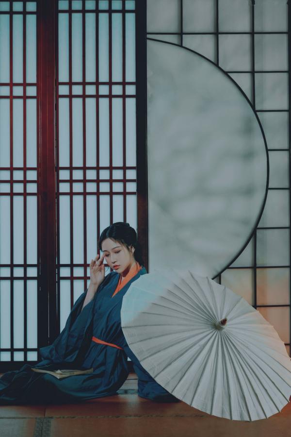 年年Nnian 年年  《年年Nnian-汉宫春月》古典汉服私房写真，唯美气质古风国潮大片第17张图片