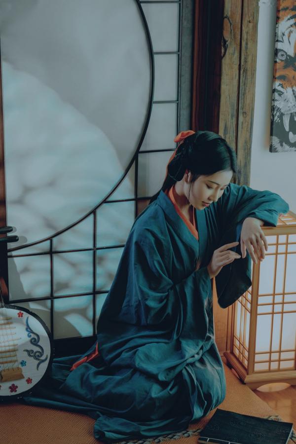 年年Nnian 年年  《年年Nnian-汉宫春月》古典汉服私房写真，唯美气质古风国潮大片第19张图片