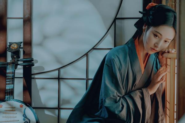 年年Nnian 年年  《年年Nnian-汉宫春月》古典汉服私房写真，唯美气质古风国潮大片第22张图片