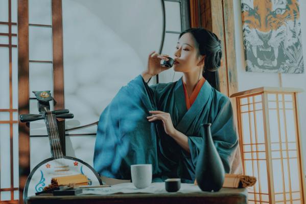 年年Nnian 年年  《年年Nnian-汉宫春月》古典汉服私房写真，唯美气质古风国潮大片第23张图片