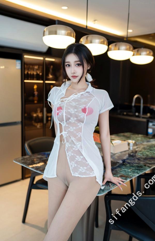    XingYan星颜社木森私房大片：透视白色蕾丝情趣装、肉丝高跟鞋居家沙发诱惑，尽显傲人身材与大胆火辣风情第1张图片