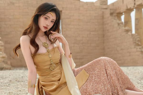 年年Nnian 年年  年年Nnian-圣墟：荒漠古迹中的异域金色女神，唯美大尺度艺术私房写真第38张图片
