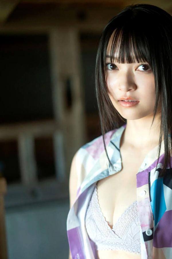    佐山すずか - 週末彼女，清新私房写真，极致童颜巨乳，居家慵懒风格，治愈系性感女神第11张图片