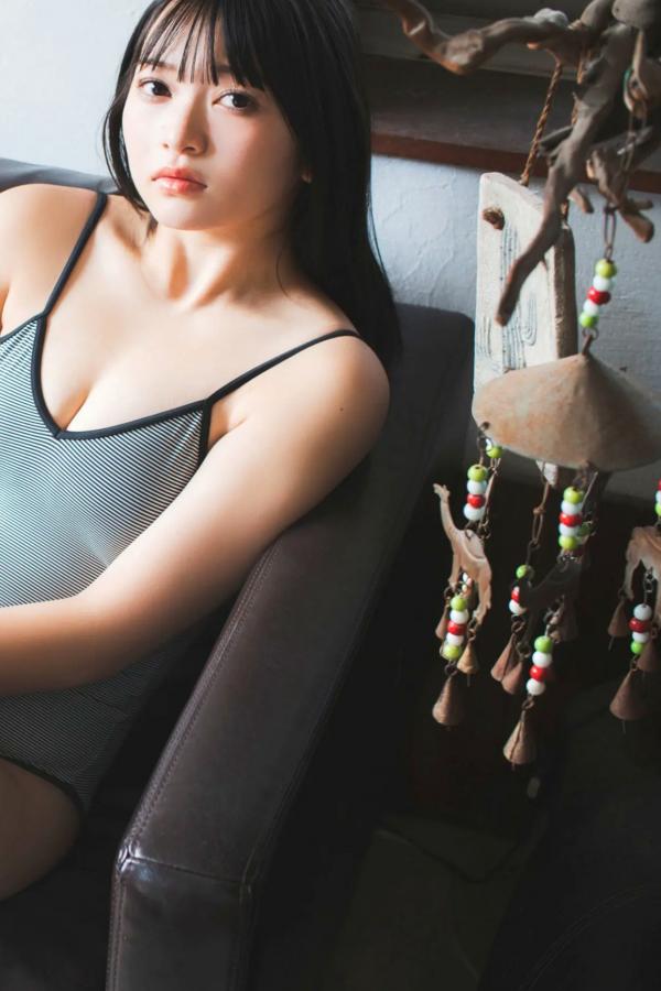    佐山すずか - 週末彼女，清新私房写真，极致童颜巨乳，居家慵懒风格，治愈系性感女神第34张图片