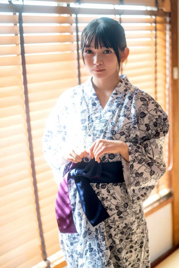    佐山すずか - 週末彼女，清新私房写真，极致童颜巨乳，居家慵懒风格，治愈系性感女神第79张图片