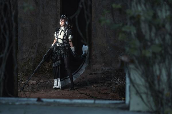    爆机少女喵小吉-战斗女仆第二弹-战损风特战制服COS-末世荒野持枪写真第6张图片