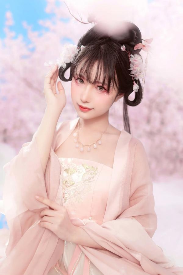    Shika小鹿鹿 - 汉服写真 | 樱花树下古风唯美少女，打造清纯灵动仙气大片第4张图片