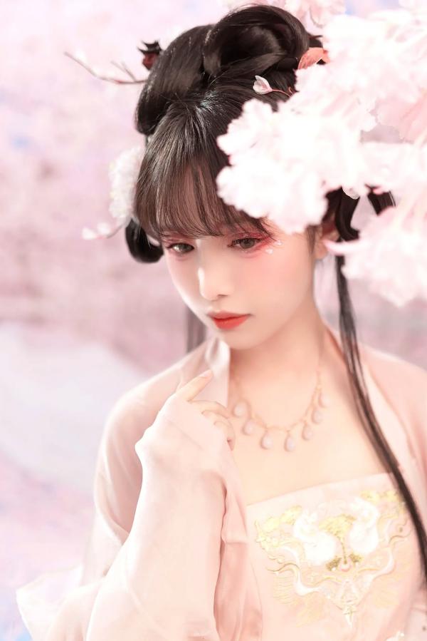    Shika小鹿鹿 - 汉服写真 | 樱花树下古风唯美少女，打造清纯灵动仙气大片第7张图片