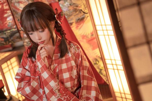    爆机少女喵小吉-12月T3-灼灼其华：日式和风私房，红色浴衣与白色丝袜的绝美碰撞，极致诱惑写真第5张图片