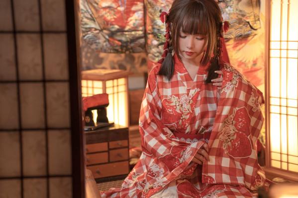    爆机少女喵小吉-12月T3-灼灼其华：日式和风私房，红色浴衣与白色丝袜的绝美碰撞，极致诱惑写真第23张图片