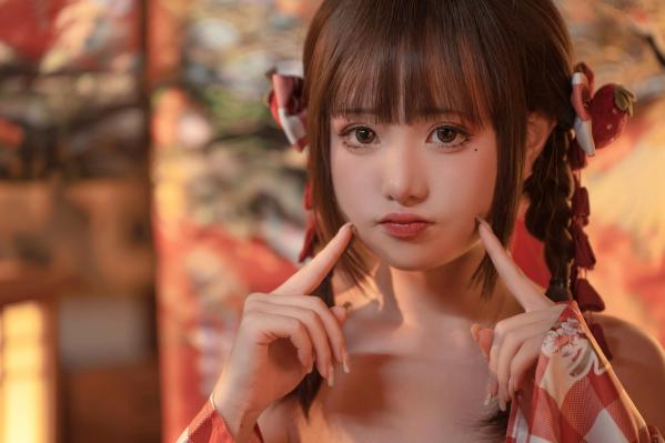   爆机少女喵小吉-12月T3-灼灼其华：日式和风私房，红色浴衣与白色丝袜的绝美碰撞，极致诱惑写真第82张图片