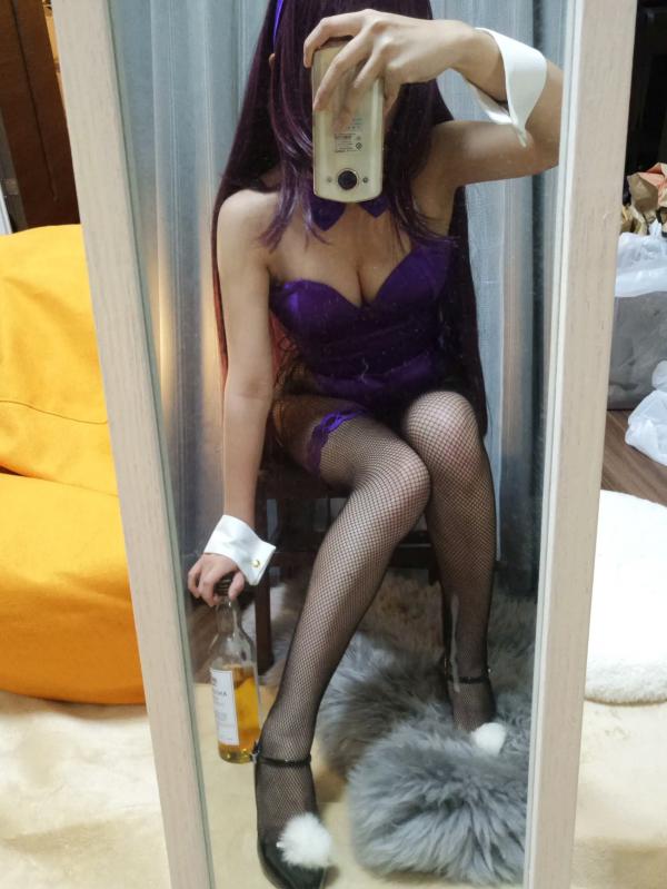    切切celia - FGO斯卡哈兔女郎Cosplay私房镜面自拍，身材火辣性感诱惑合集第2张图片