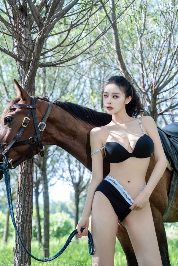    XingYan星颜社-391-清妙：户外森林马场牛仔女郎骑马写真，黑色内衣演绎狂野性感，极致私房大片第43张图片