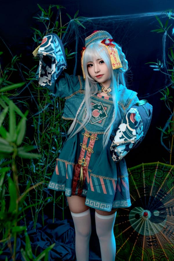    爆机少女喵小吉-子不语：神秘道士古风角色扮演，白发冷艳魅惑大尺度私房写真第1张图片