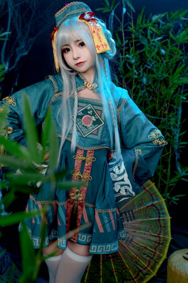    爆机少女喵小吉-子不语：神秘道士古风角色扮演，白发冷艳魅惑大尺度私房写真第13张图片