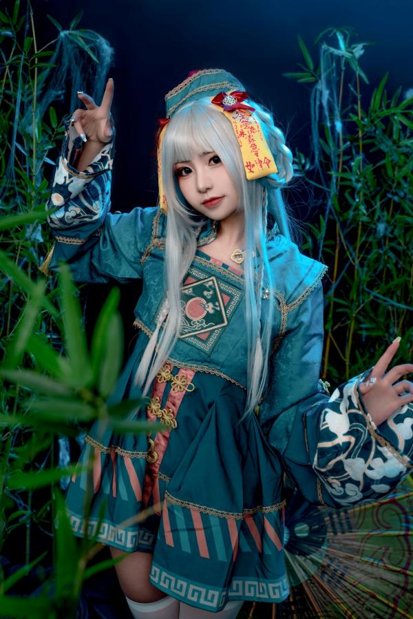    爆机少女喵小吉-子不语：神秘道士古风角色扮演，白发冷艳魅惑大尺度私房写真第19张图片