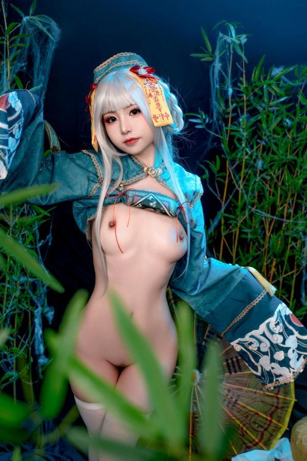    爆机少女喵小吉-子不语：神秘道士古风角色扮演，白发冷艳魅惑大尺度私房写真第55张图片