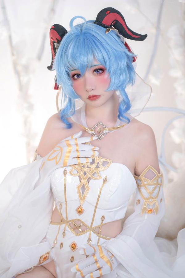    爆机少女喵小吉-12月T3-双子：最强冰雪组合，梦幻角色扮演cosplay冷艳女王极致私房写真第2张图片