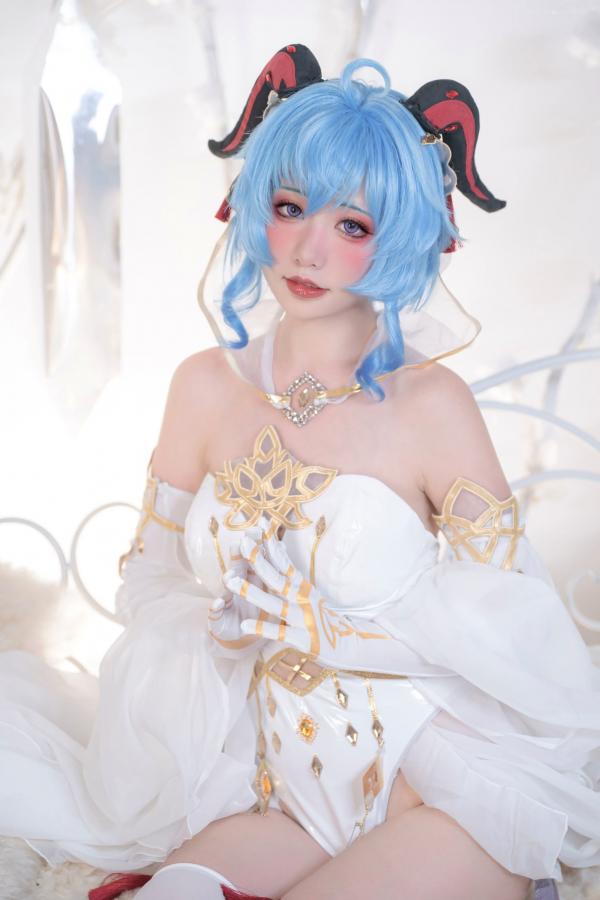   爆机少女喵小吉-12月T3-双子：最强冰雪组合，梦幻角色扮演cosplay冷艳女王极致私房写真第3张图片
