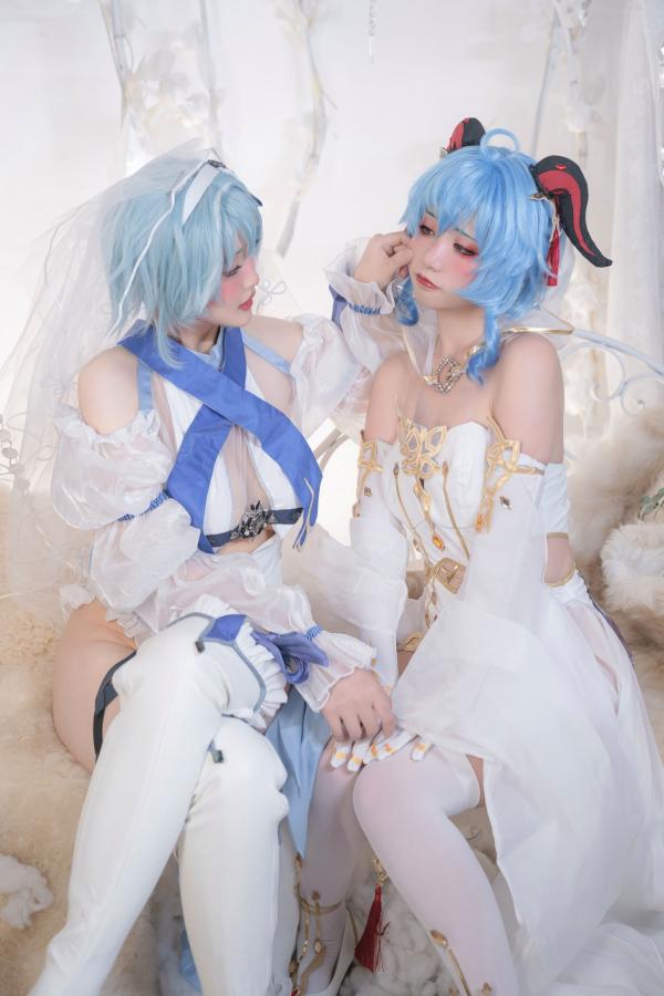   爆机少女喵小吉-12月T3-双子：最强冰雪组合，梦幻角色扮演cosplay冷艳女王极致私房写真第13张图片