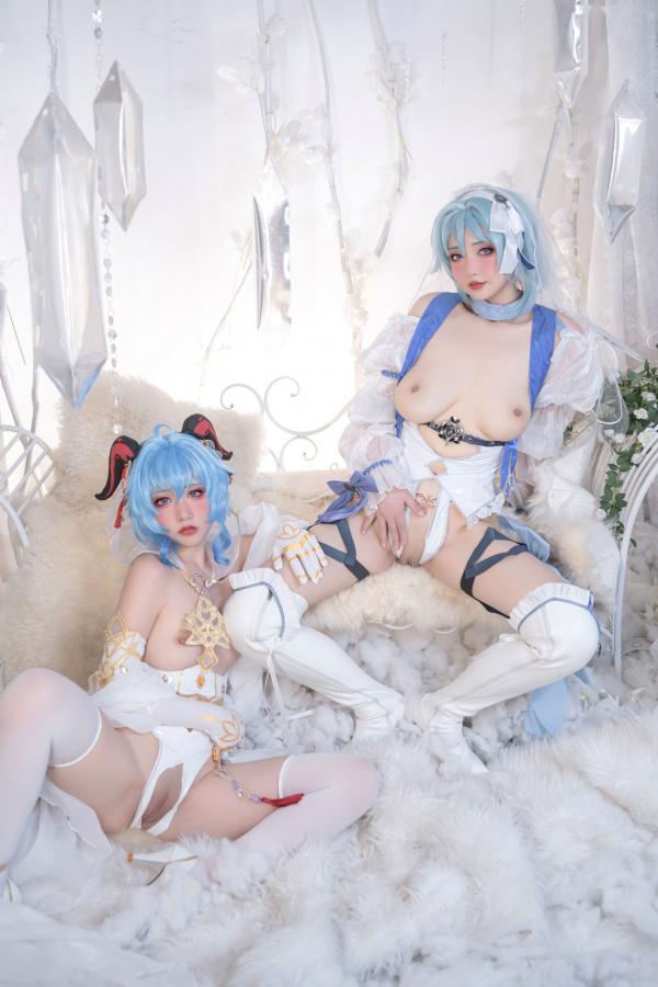    爆机少女喵小吉-12月T3-双子：最强冰雪组合，梦幻角色扮演cosplay冷艳女王极致私房写真第64张图片