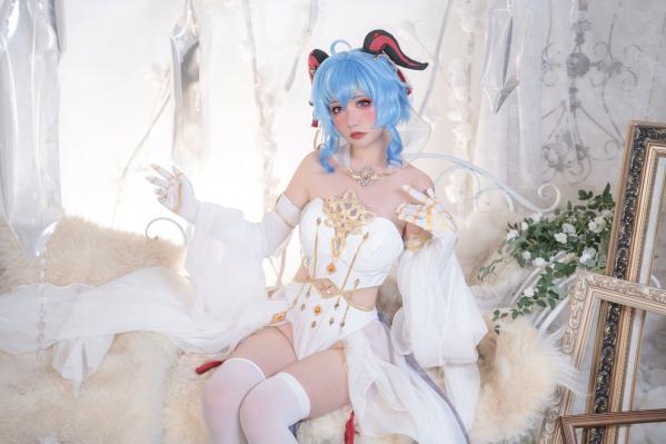    爆机少女喵小吉-12月T3-双子：最强冰雪组合，梦幻角色扮演cosplay冷艳女王极致私房写真第89张图片