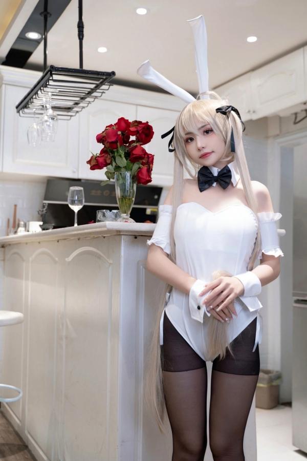    爆机少女喵小吉-缘之空春日野穹兔女郎COS私房写真，清纯金发与肉感黑丝的极致诱惑碰撞第10张图片