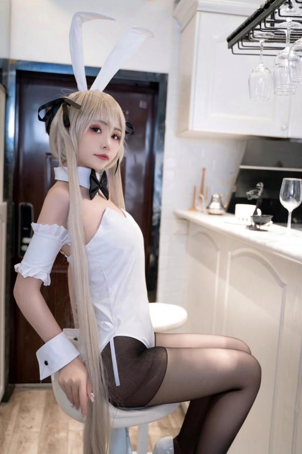   爆机少女喵小吉-缘之空春日野穹兔女郎COS私房写真，清纯金发与肉感黑丝的极致诱惑碰撞第34张图片