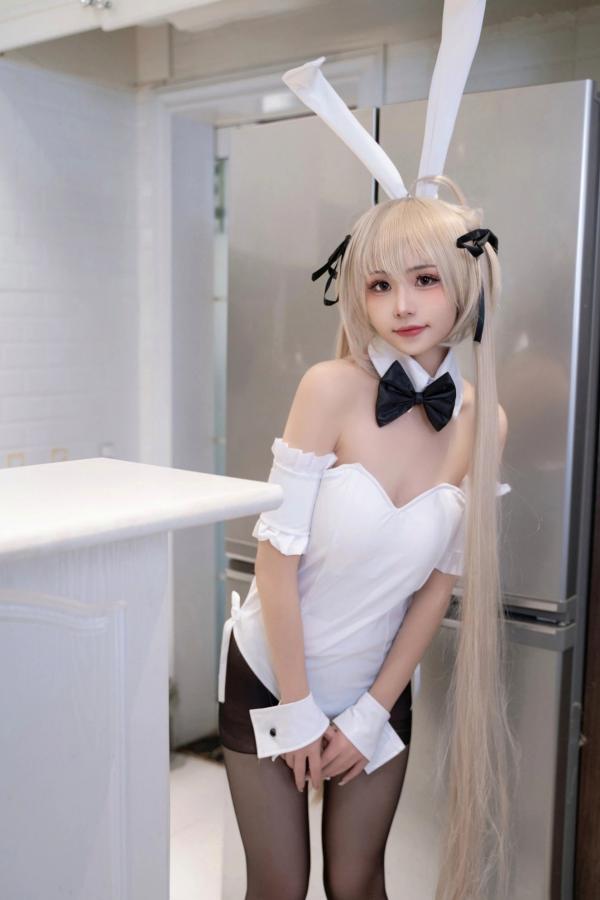    爆机少女喵小吉-缘之空春日野穹兔女郎COS私房写真，清纯金发与肉感黑丝的极致诱惑碰撞第38张图片