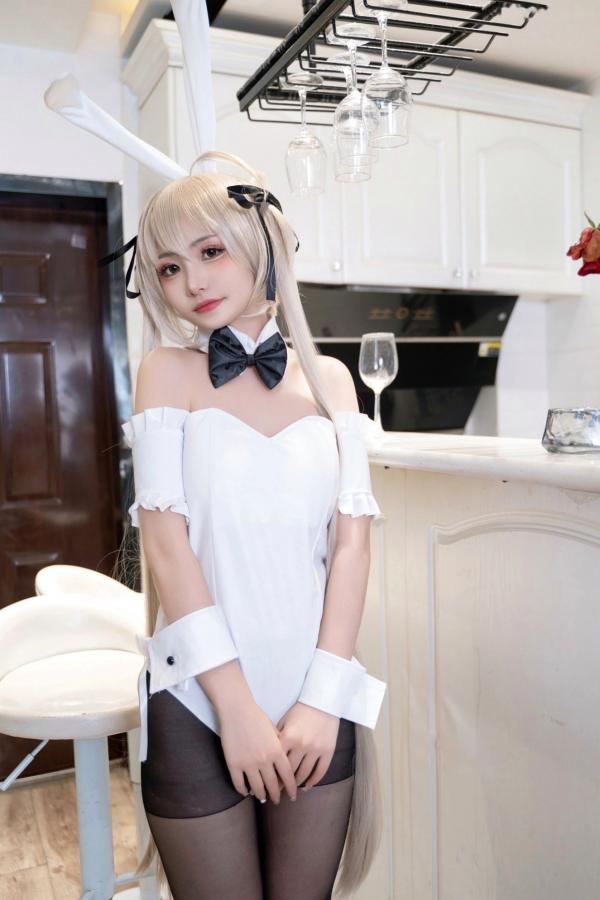    爆机少女喵小吉-缘之空春日野穹兔女郎COS私房写真，清纯金发与肉感黑丝的极致诱惑碰撞第46张图片