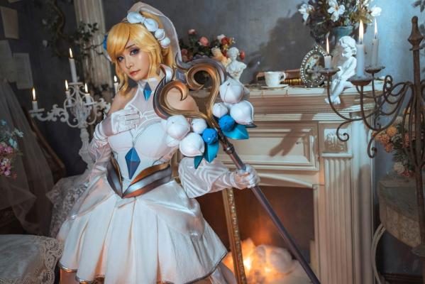    爆机少女喵小吉-水晶玫瑰主题Cosplay大尺度艺术写真，花丛间的梦幻诱惑与极致身材展现第12张图片