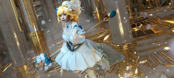    爆机少女喵小吉-水晶玫瑰主题Cosplay大尺度艺术写真，花丛间的梦幻诱惑与极致身材展现第34张图片