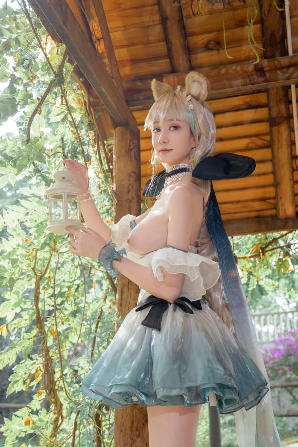    《年年Nnian-琳妮特》森林系猫娘cos白嫩写真，梦幻户外花园女神诱惑撩人私房大片第26张图片