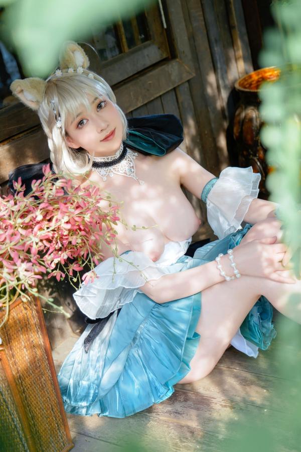    《年年Nnian-琳妮特》森林系猫娘cos白嫩写真，梦幻户外花园女神诱惑撩人私房大片第35张图片