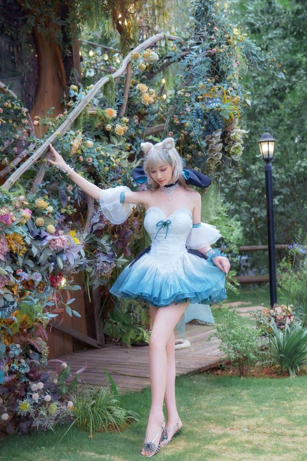    《年年Nnian-琳妮特》森林系猫娘cos白嫩写真，梦幻户外花园女神诱惑撩人私房大片第45张图片
