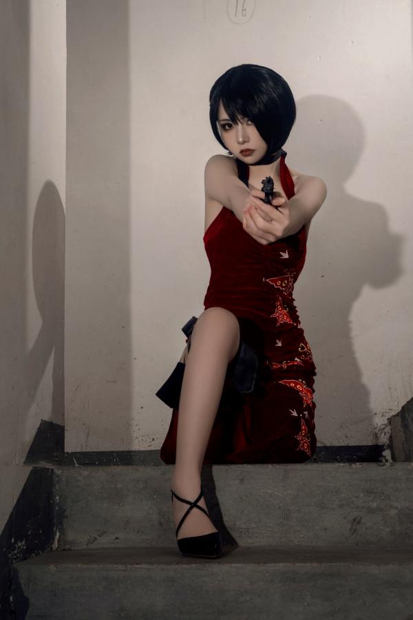    爆机少女喵小吉-生化危机艾达王cosplay私房大尺度写真，冷艳诱惑角色扮演第2张图片